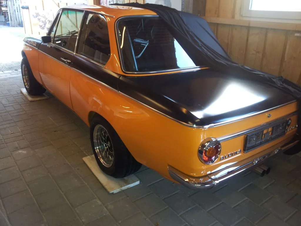 BMW02 Alpina Schweinebacken-Umbau mit Alpina-Felge 8x13 und H-Kennzeichen